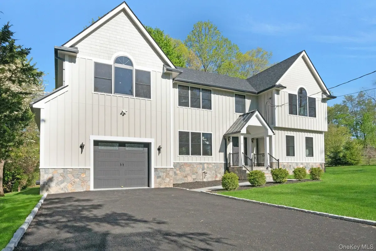 57 Meadow Sweet RD, Cortlandt Manor, NY 10567