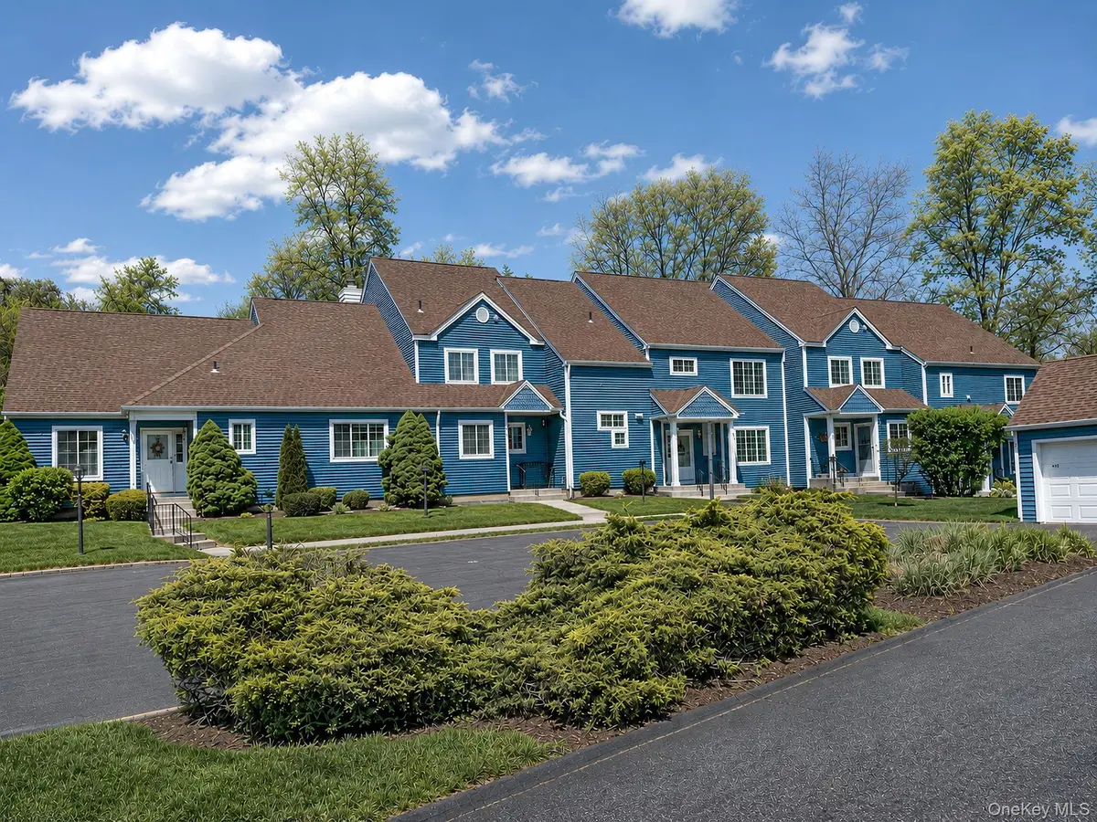 1203 Greystone LN, Brewster, NY 10509