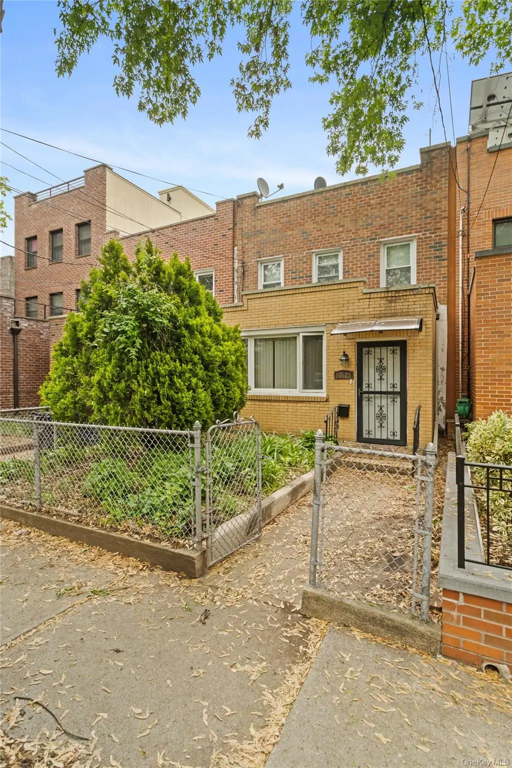 2325 24th ST, Astoria, NY 11105