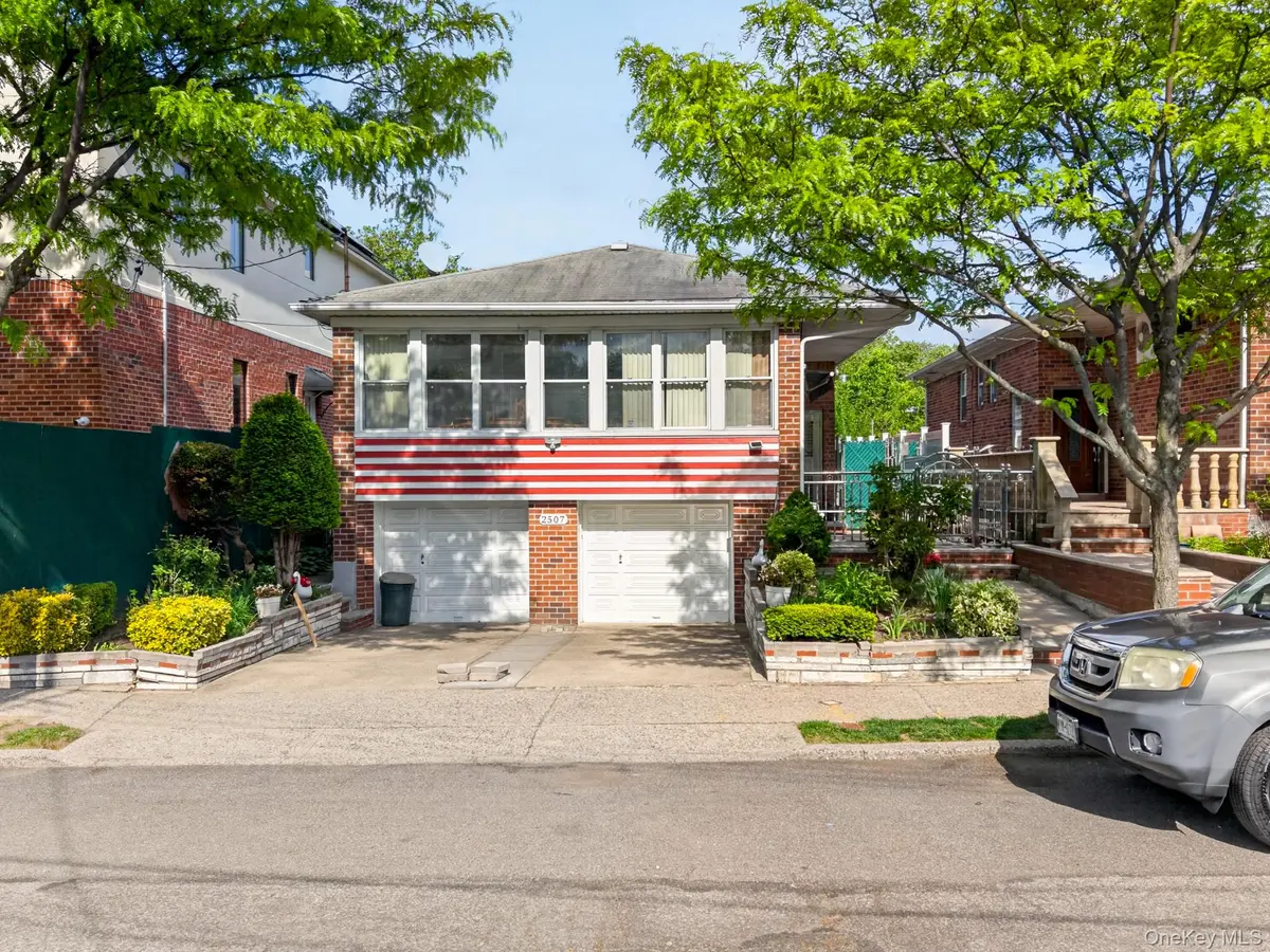 25-07 148th ST, Flushing, NY 11354