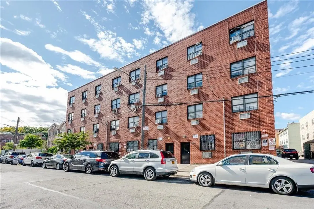 941 Croes AVE, Bronx, NY 10473