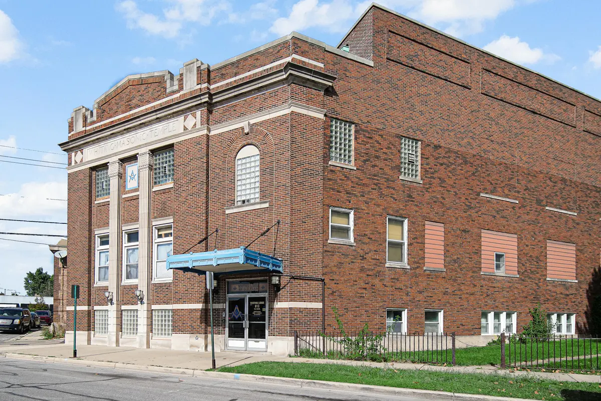 512 Temple ST, Whiting, IN 46394