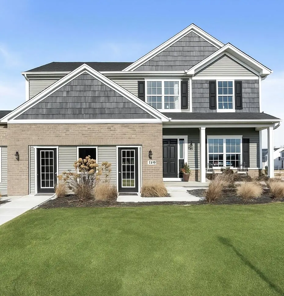 2730 Carrington CT, Crown Point, IN 46307