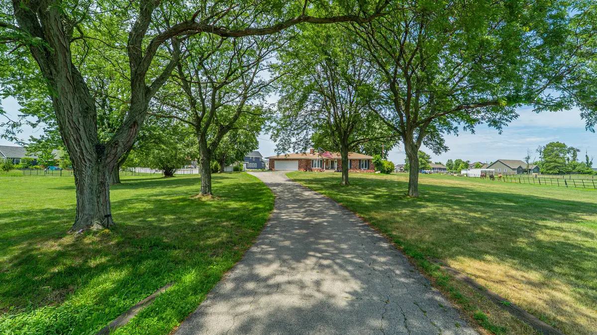231 W 500, Valparaiso, IN 46385