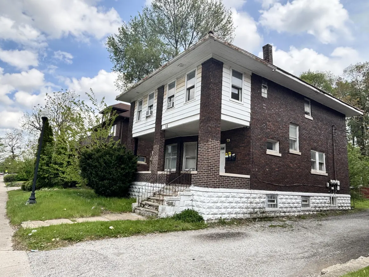 10-12 Waltham Street, Hammond, IN 46320