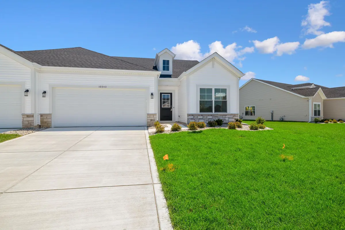 10343 Iowa ST, Crown Point, IN 46307