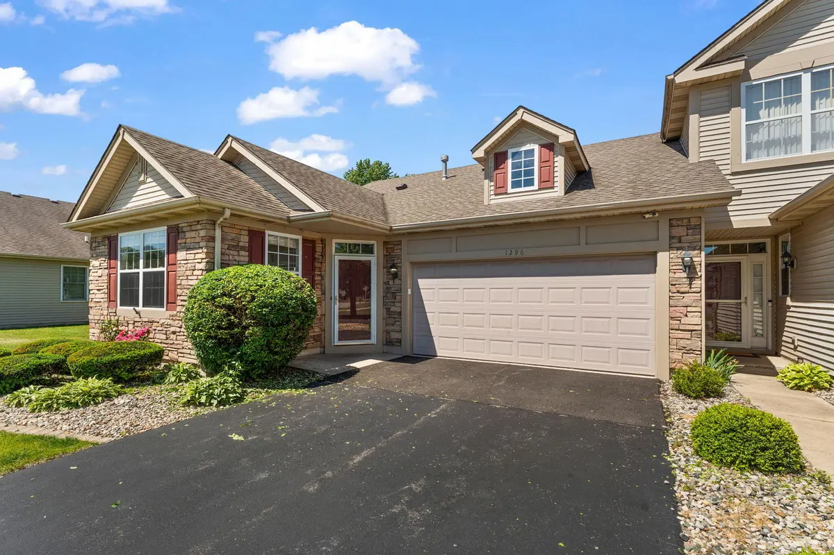 1296 Lily Lane, Schererville, IN 46375
