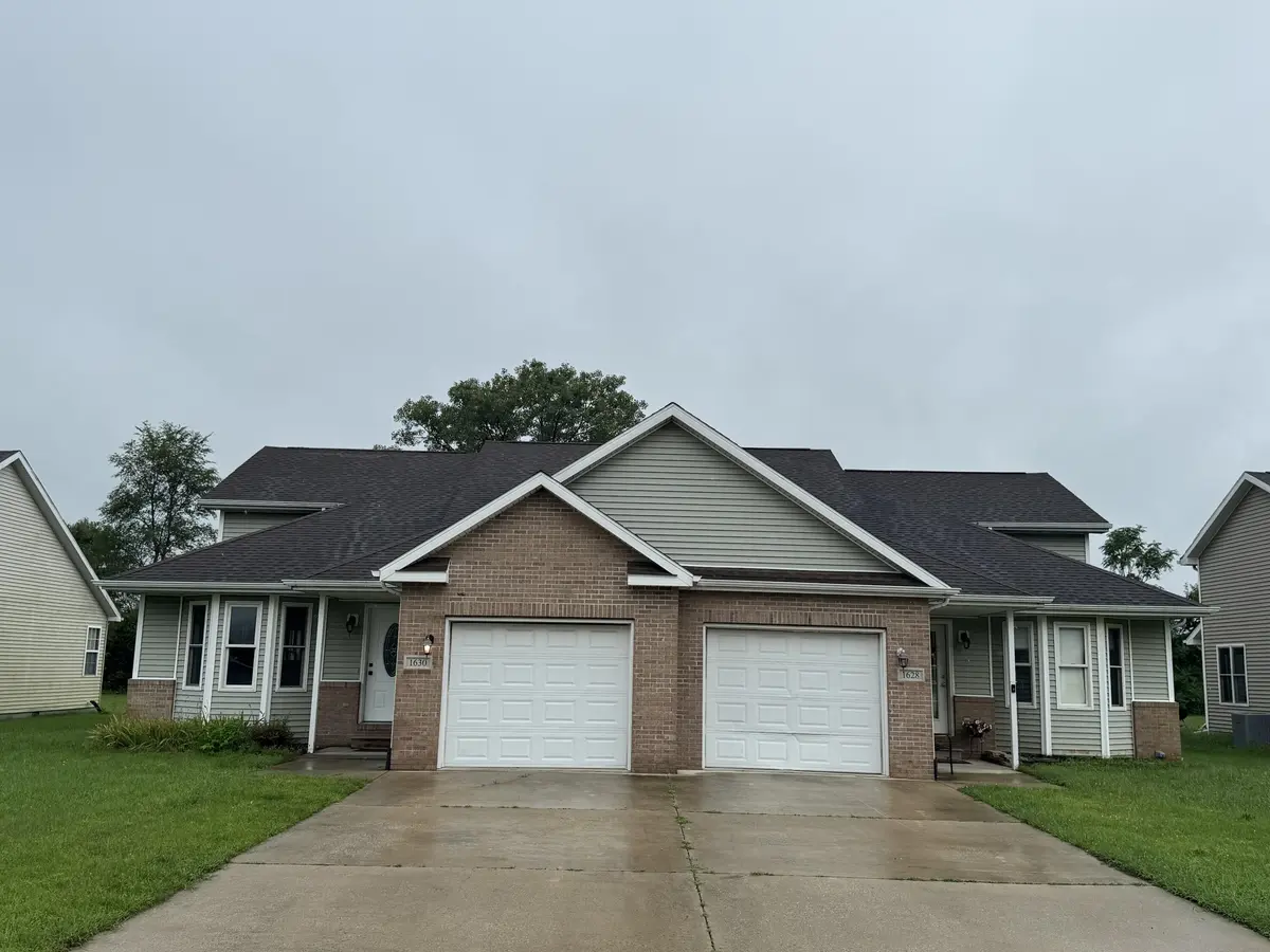 1628 - 1630 Daisy SE Street, Demotte, IN 46310