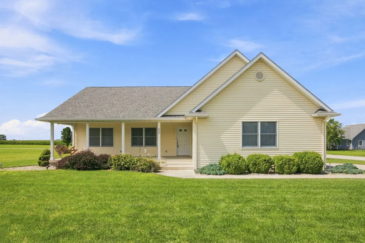 642 Park ST, Remington, IN 47977