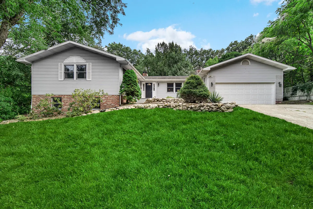 5588 W 300 N, La Porte, IN 46350