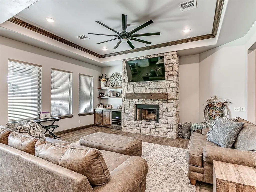971 County Street 2983, Blanchard, OK 73010