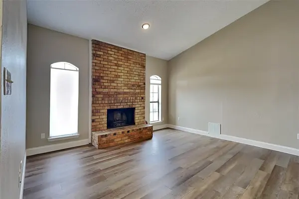 6204 Alissa Drive, Rowlett, TX 75089