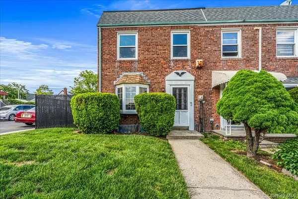 169-01 22nd AVE, Whitestone, NY 11357