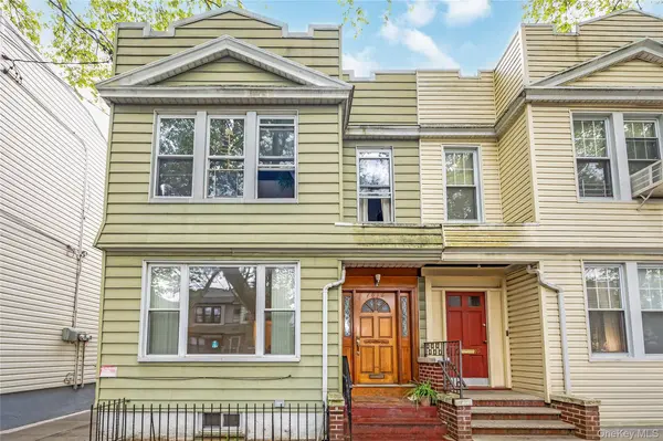 7812 79th ST, Glendale, NY 11385