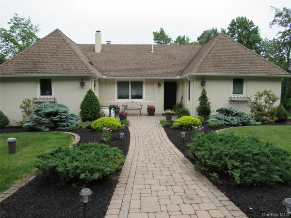 107 Pine Hill RD, Chester, NY 10918