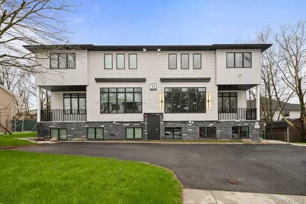 11 Buckman PL #212, Monsey, NY 10952