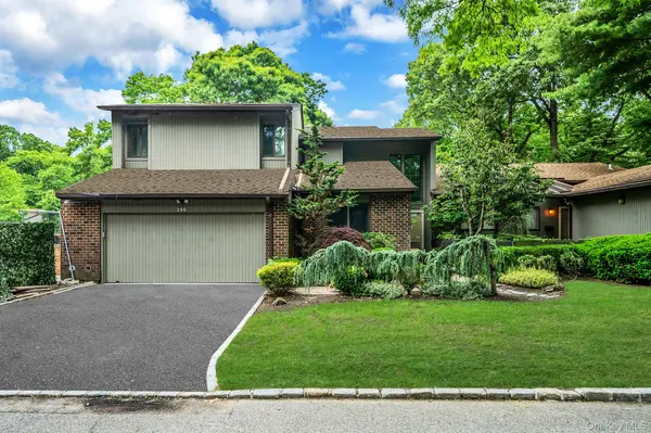 298 Vista DR,  Jericho,  NY 11753