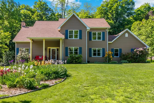 37 Mountain Brook DR, Cold Spring, NY 10516