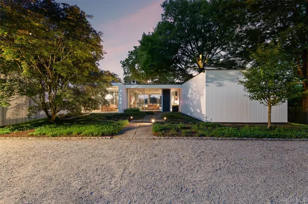 125 Davids Hill RD, Bedford Hills, NY 10506