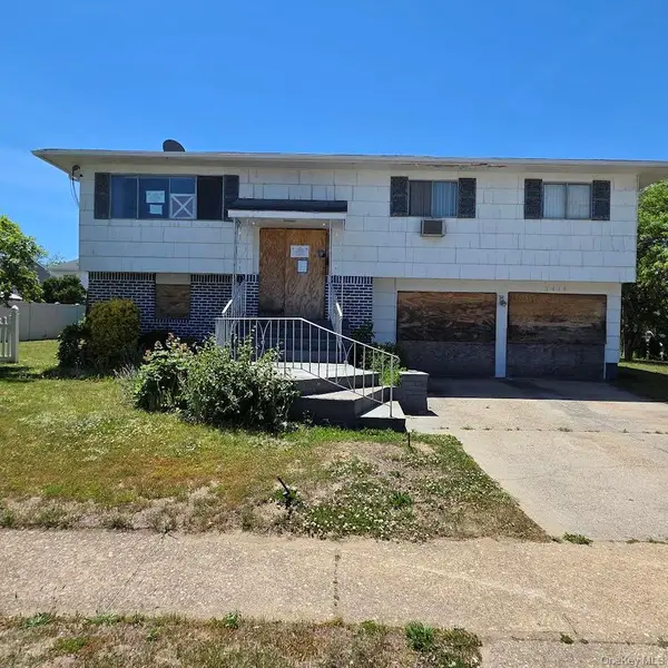 3418 Carey LN, Baldwin, NY 11510