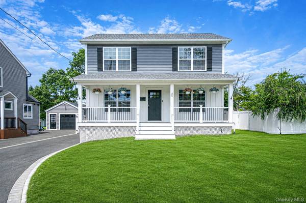25 First ST, Patchogue, NY 11772