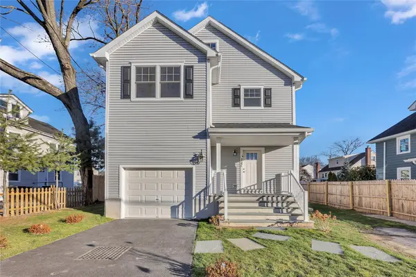 215 Warren AVE, White Plains, NY 10603