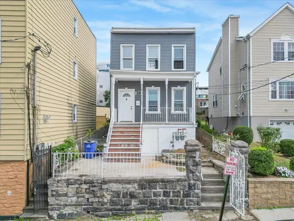 10 Cliff ST, Yonkers, NY 10701