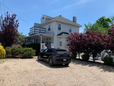 112-07 Rockaway Beach Blvd, Rockaway Park, NY 11694