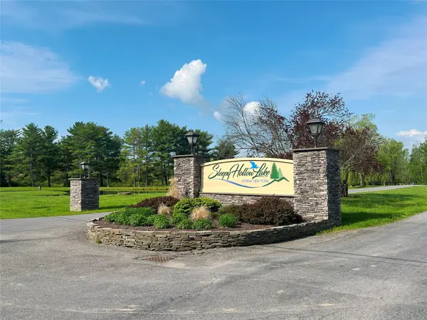 160 Tommy TRL, Coxsackie, NY 12051