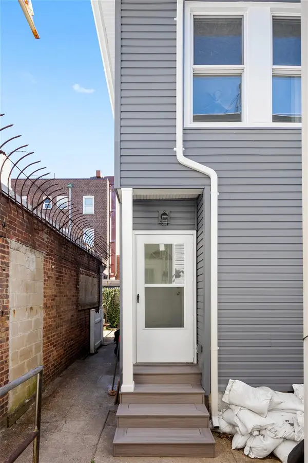 212 Beach 117th ST #D, Rockaway Park, NY 11694