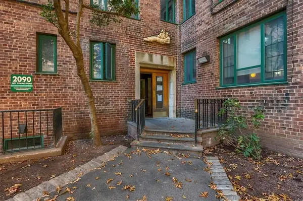 2090 E Tremont AVE #8F, Bronx, NY 10462