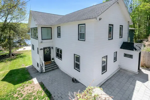 445 E Main ST, Jefferson Valley, NY 10535