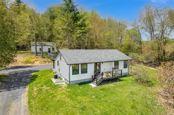 381 Mill Hook RD, Accord, NY 12404