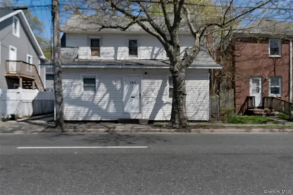 101 Baldwin RD, Hempstead, NY 11550