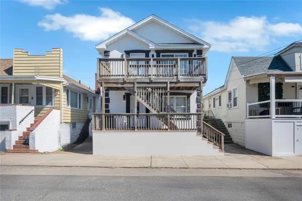 68 Brookline AVE, East Atlantic Beach, NY 11561