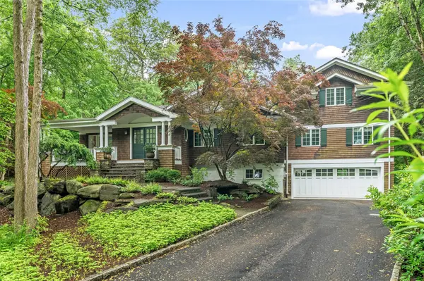 34 Evergreen ROW, Armonk, NY 10504