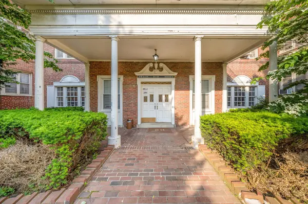 84-49 168th ST #6L, Jamaica Hills, NY 11432