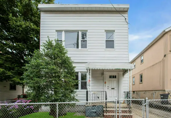 13-19 126 ST, College Point, NY 11356