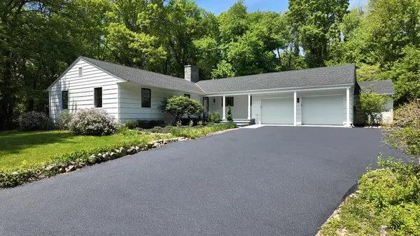 471   A Woodbury RD #A, Cold Spring Harbor, NY 11724