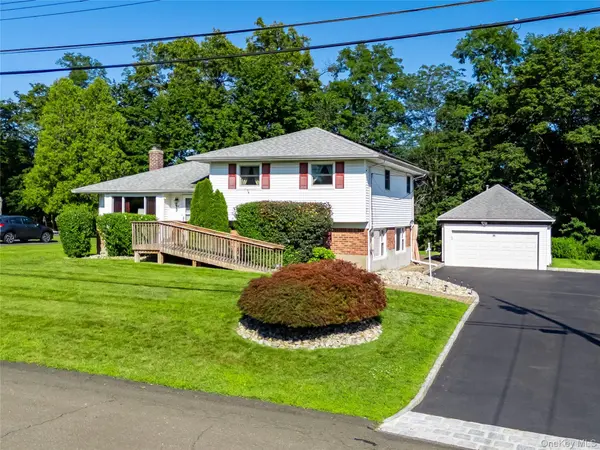 28 Terrace AVE, Nanuet, NY 10954