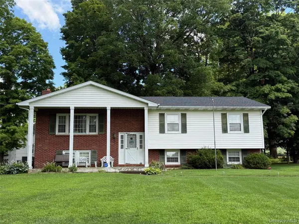 51 Depot Hill RD,  Amenia,  NY 12501