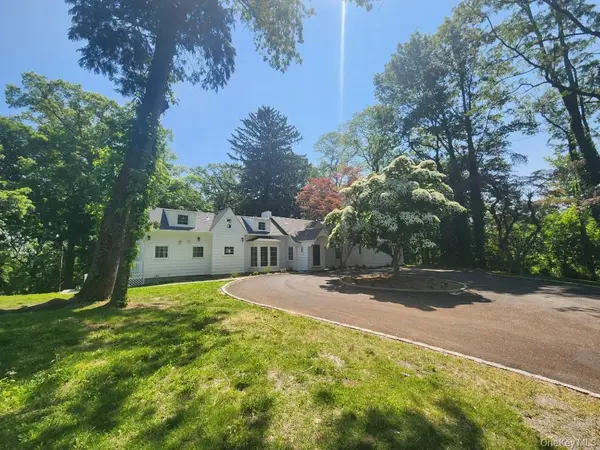 20N Ravine RD, Kings Point, NY 10023