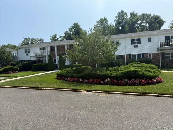 260 Waverly AVE #58, Patchogue, NY 11772