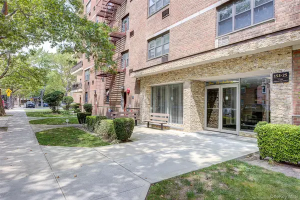 153-25 88th ST #2J, Howard Beach, NY 11414