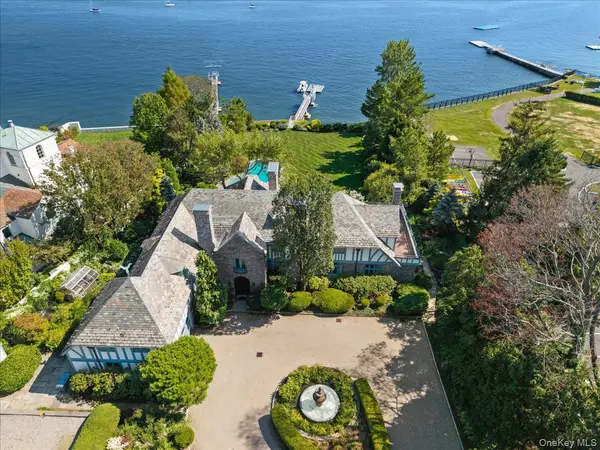 19 Oak Bluff AVE, Larchmont, NY 10538