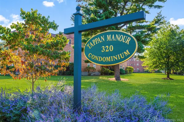 320 S Broadway #T2, Tarrytown, NY 10591