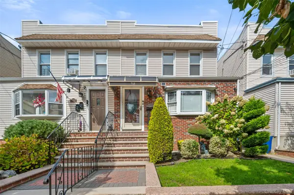 77-35 66th DR, Middle Village, NY 11379