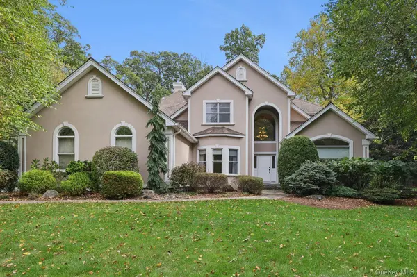 39 Oxford DR, Montebello, NY 10901