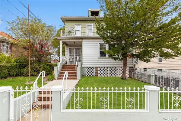 4534 Hoxie ST, Bronx, NY 10470