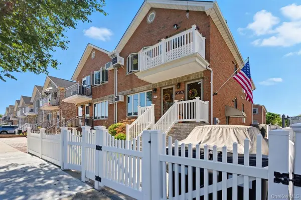 156-14 76th ST, Howard Beach, NY 11414